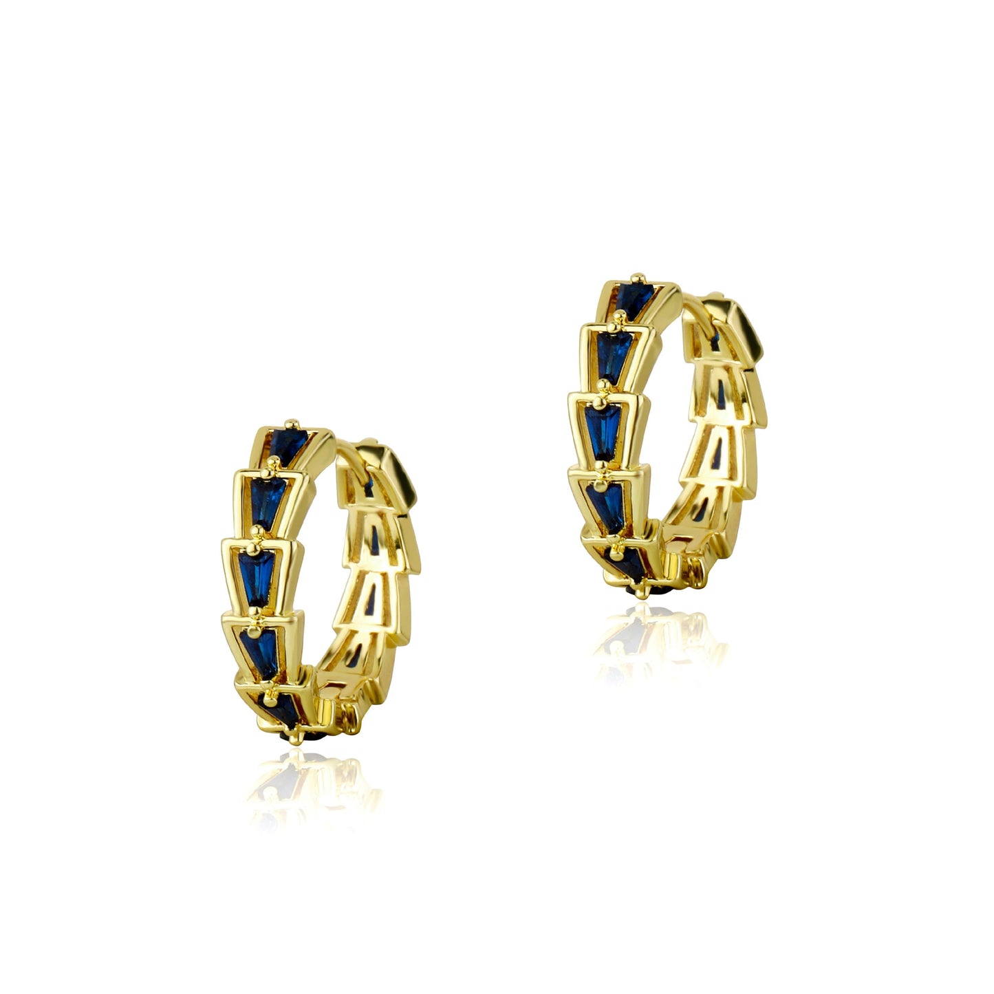 Boucles d'oreilles en os de serpent en diamant de couleur de niche de style INS 2024, boucles d'oreilles polyvalentes, boucles d'oreilles délicates et haut de gamme pour femmes