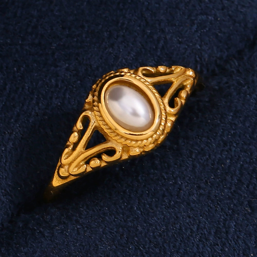 Gold plated flower shaped pearl ring