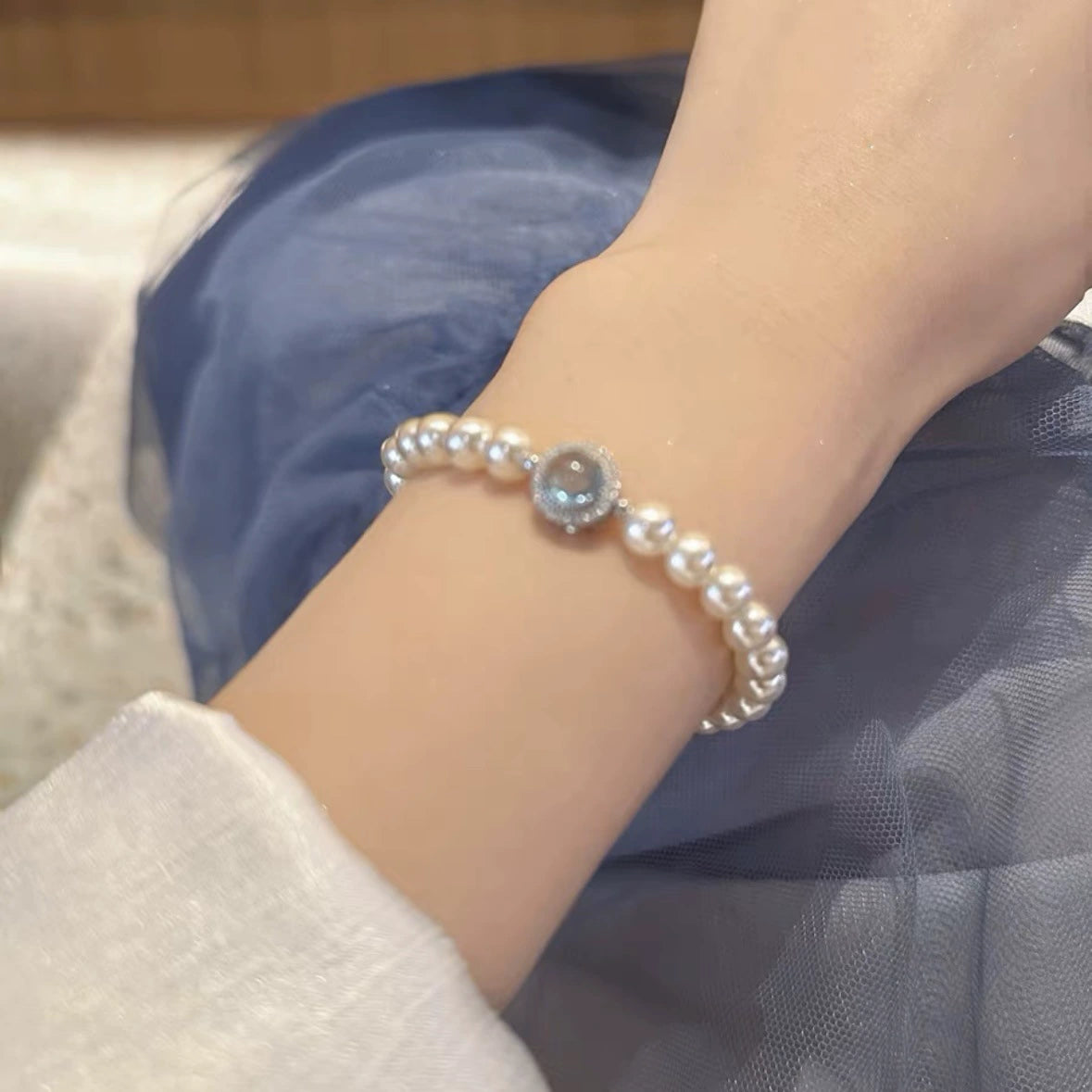 Blue sapphire pearl bracelet